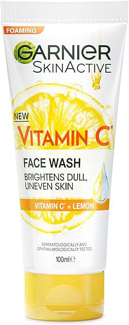 Garnier Skin Active Vitamin C Brightening Foam Face Wash product photograph